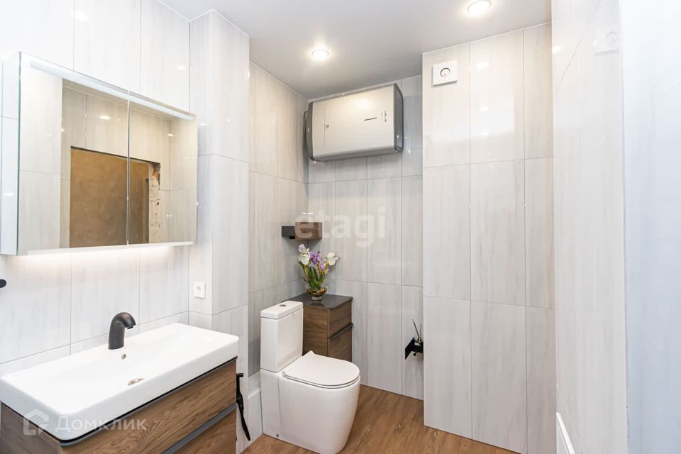 Продаётся 3-комнатная квартира, 68.5 м²