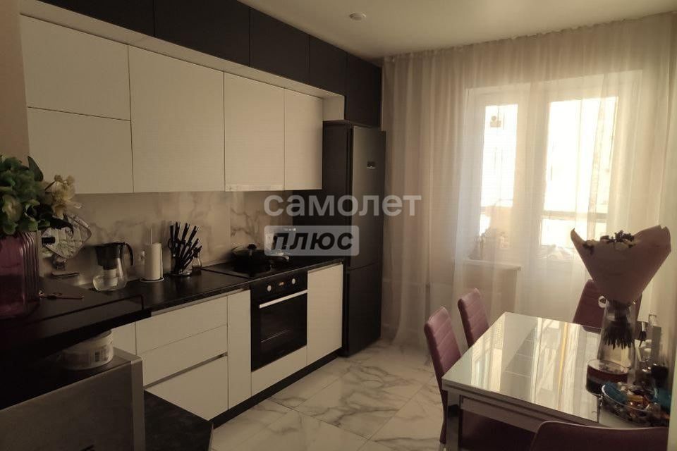 Продаётся 2-комнатная квартира, 52.9 м²