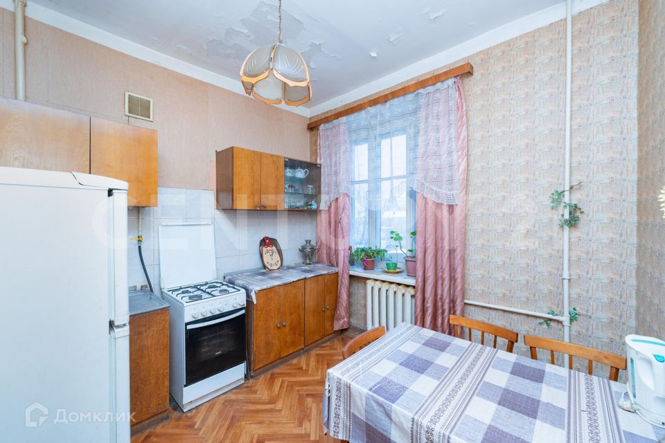 Продаётся 3-комнатная квартира, 82 м²