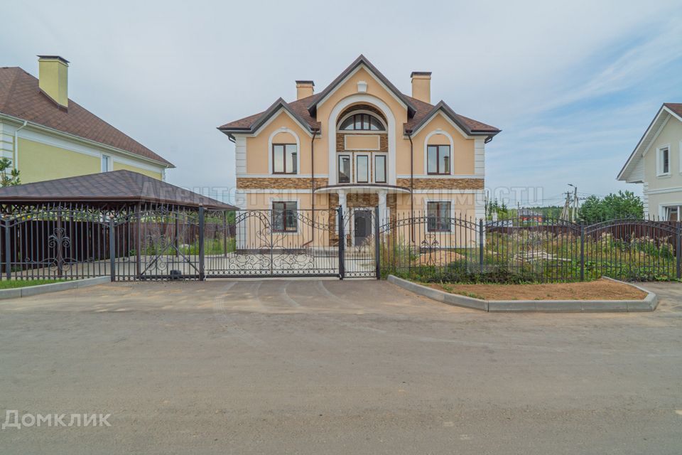 Продаётся 3-этажный дом, 430.1 м²