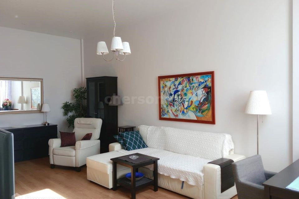 Продаётся 2-комнатная квартира, 56 м²
