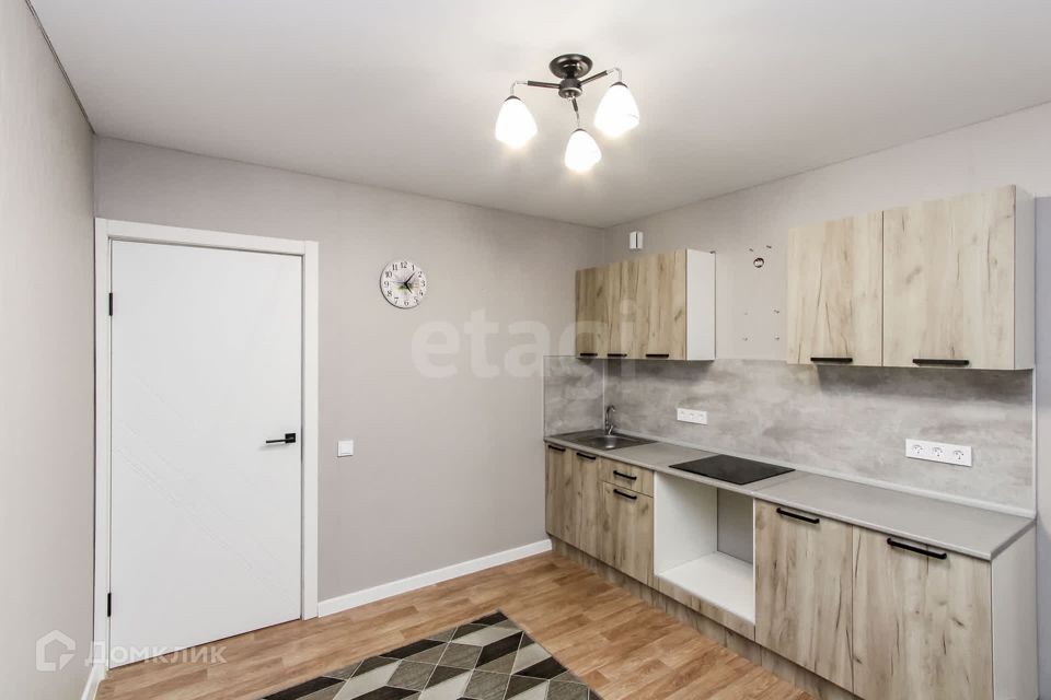 Продаётся 1-комнатная квартира, 38.4 м²