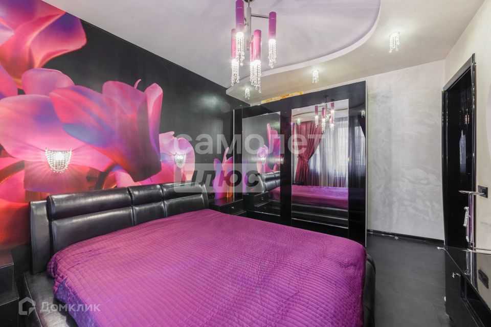 Продаётся 4-комнатная квартира, 75 м²