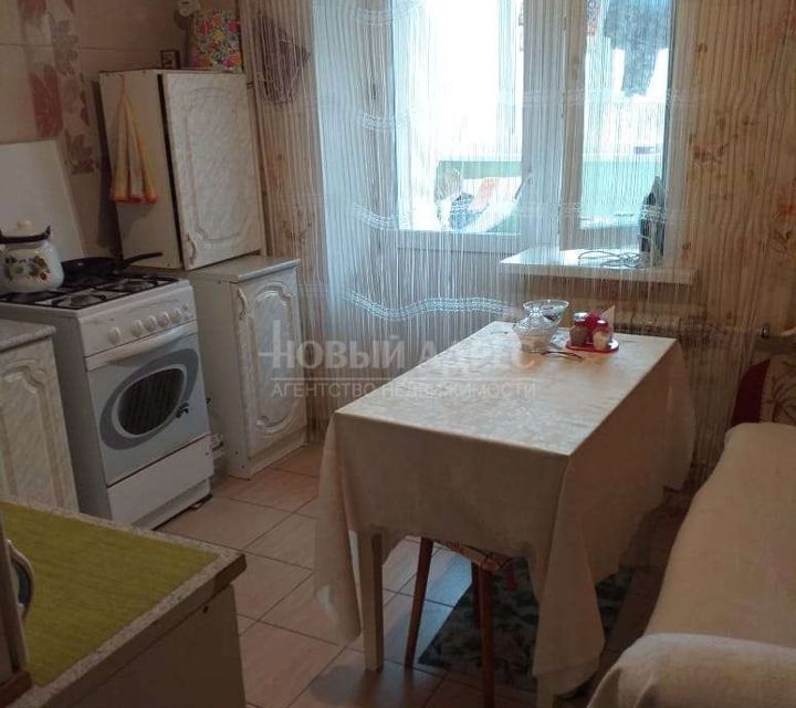 Продаётся 1-комнатная квартира, 37 м²