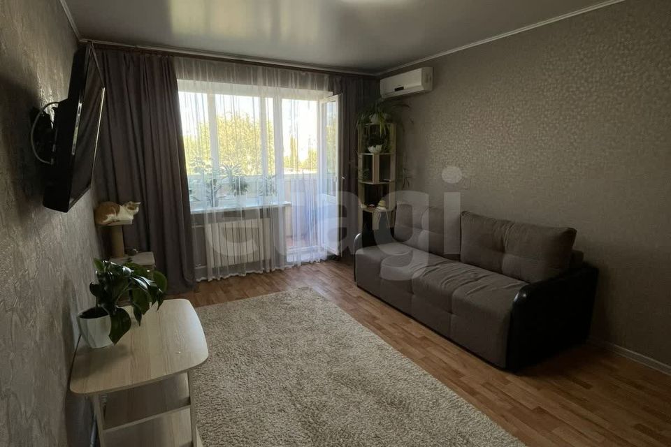 Продаётся 1-комнатная квартира, 37.1 м²