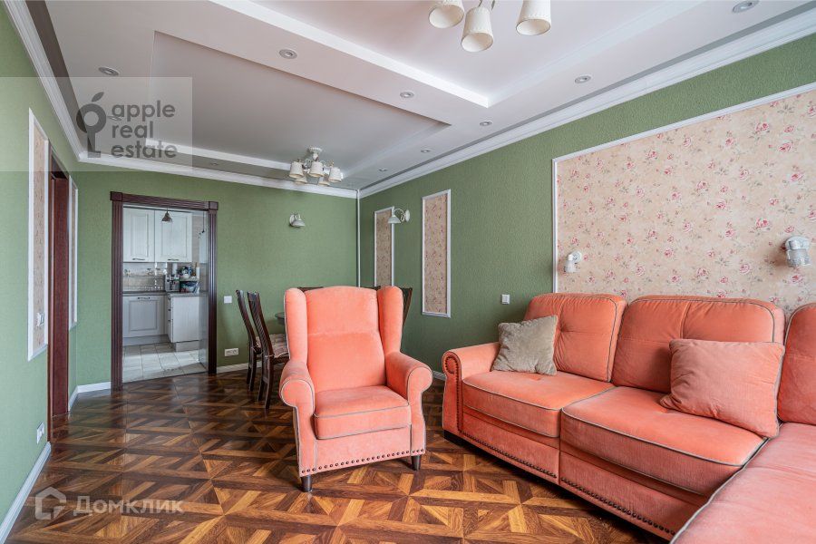 Продаётся 4-комнатная квартира, 102 м²