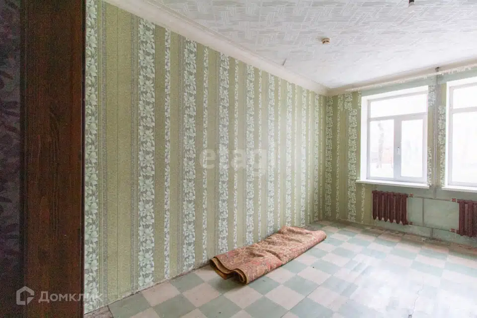 Продаётся комната в 1-комн. квартире, 24.8 м²