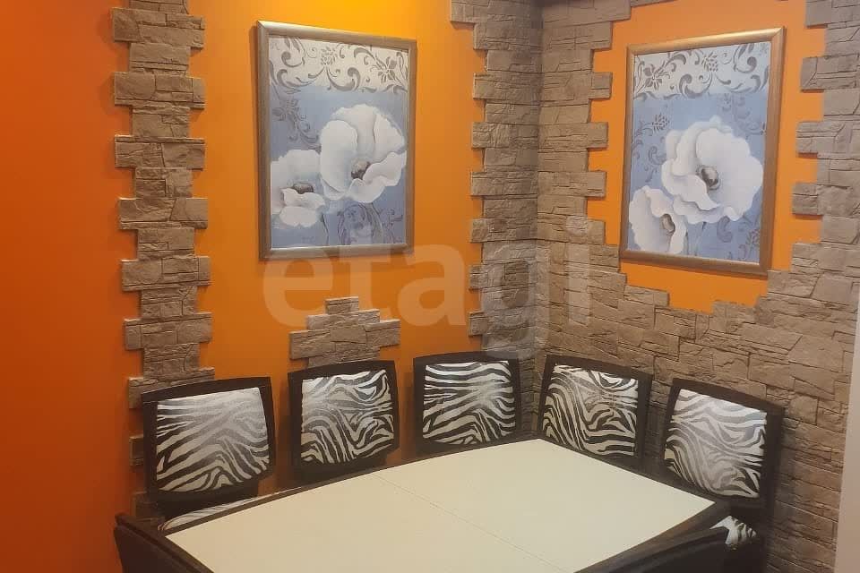 Продаётся 3-комнатная квартира, 89.2 м²