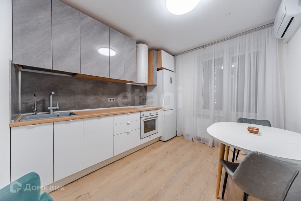 Продаётся 1-комнатная квартира, 38.7 м²