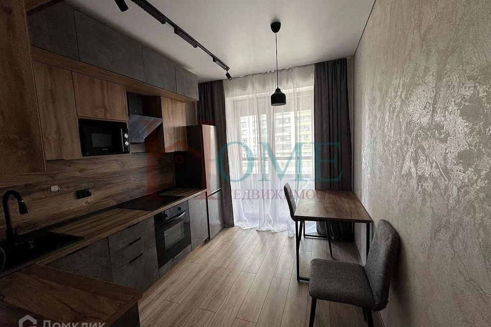 Сдаётся 1-комнатная квартира, 38 м²