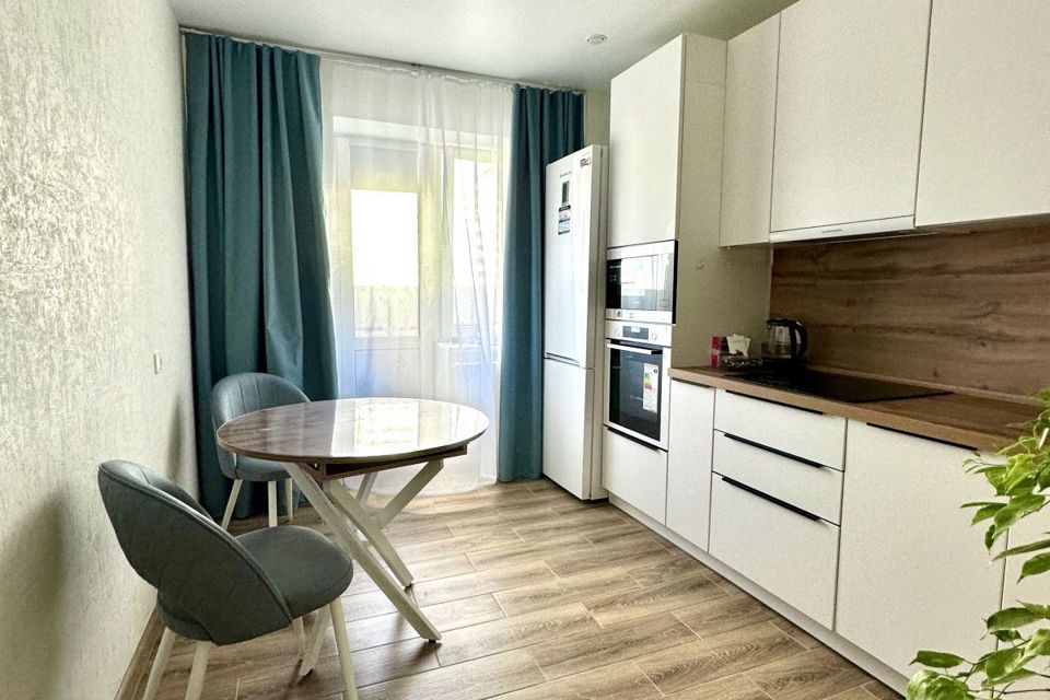 Продаётся 2-комнатная квартира, 63 м²