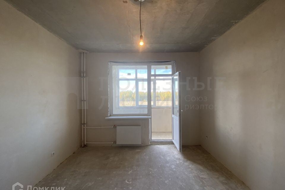 Продаётся 2-комнатная квартира, 65.4 м²