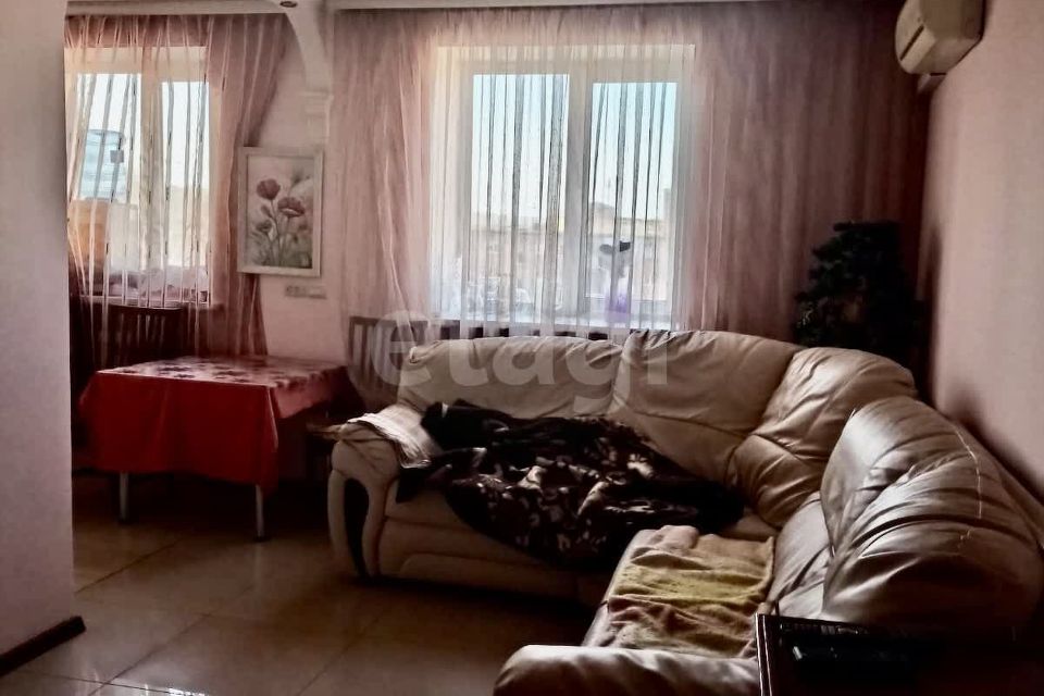 Продаётся 3-комнатная квартира, 67 м²
