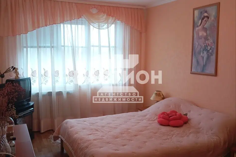 Продаётся 3-комнатная квартира, 70 м²