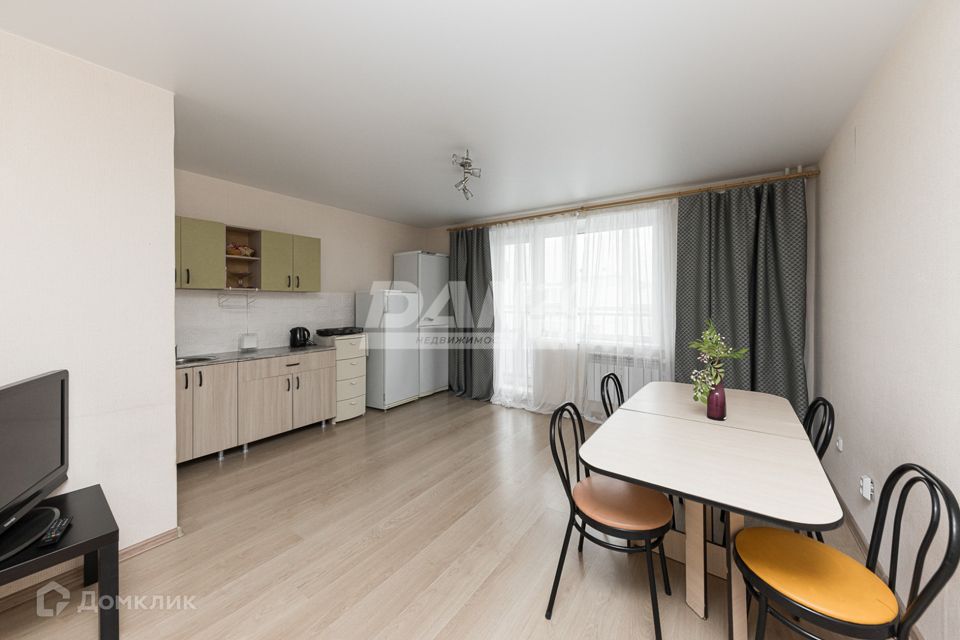 Продаётся 1-комнатная квартира, 52.6 м²