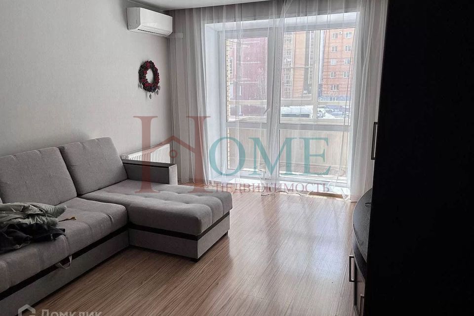 Сдаётся 1-комнатная квартира, 38 м²