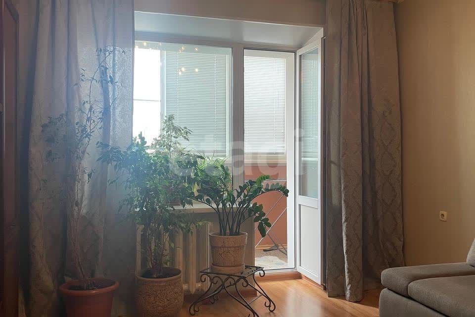 Продаётся 2-комнатная квартира, 58.4 м²