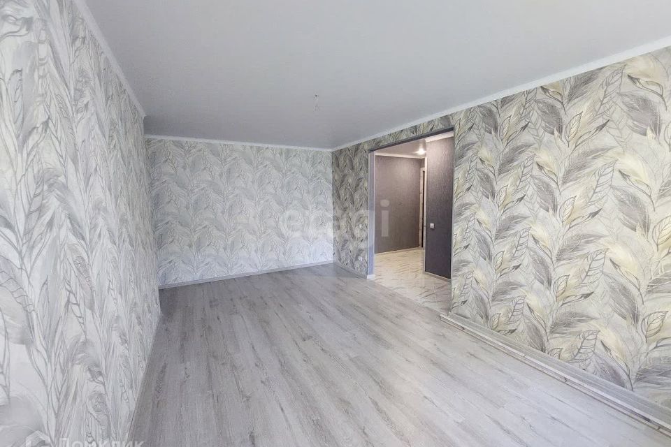 Продаётся 3-комнатная квартира, 58.4 м²