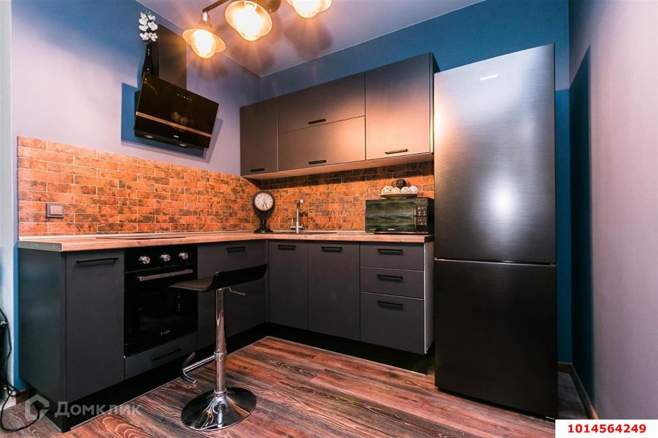 Продаётся 1-комнатная квартира, 47 м²