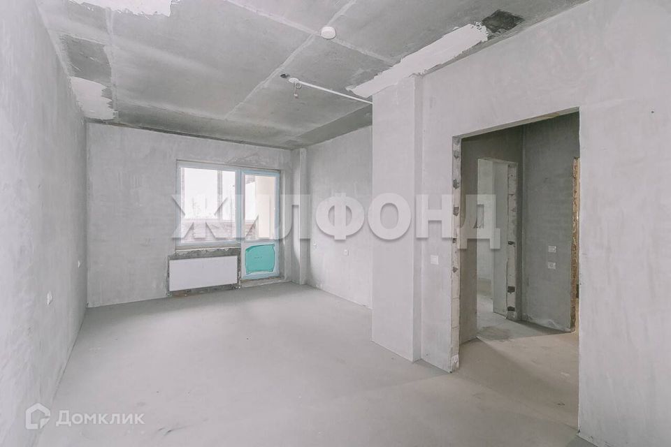 Продаётся 1-комнатная квартира, 42.1 м²