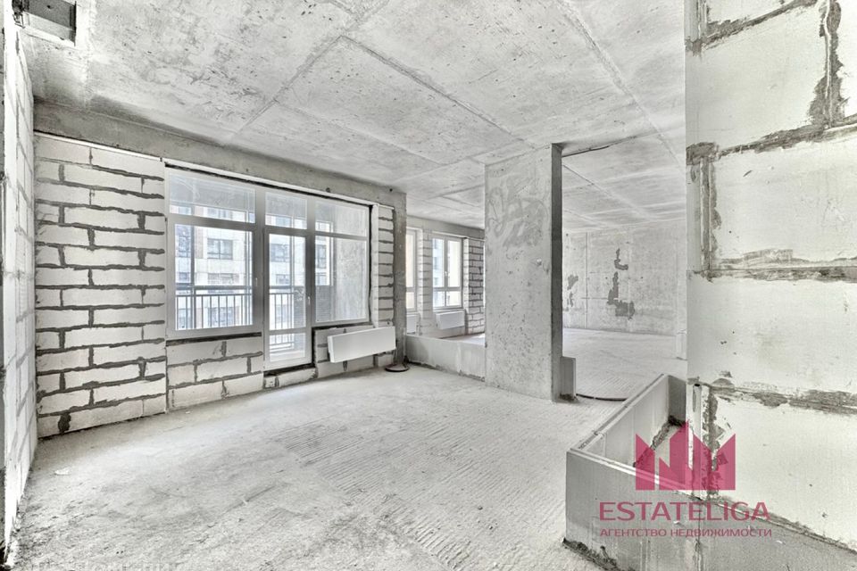 Продаётся 2-комнатная квартира, 79.7 м²