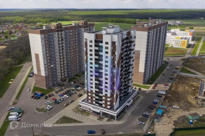 Продаётся 1-комнатная квартира, 41.7 м²