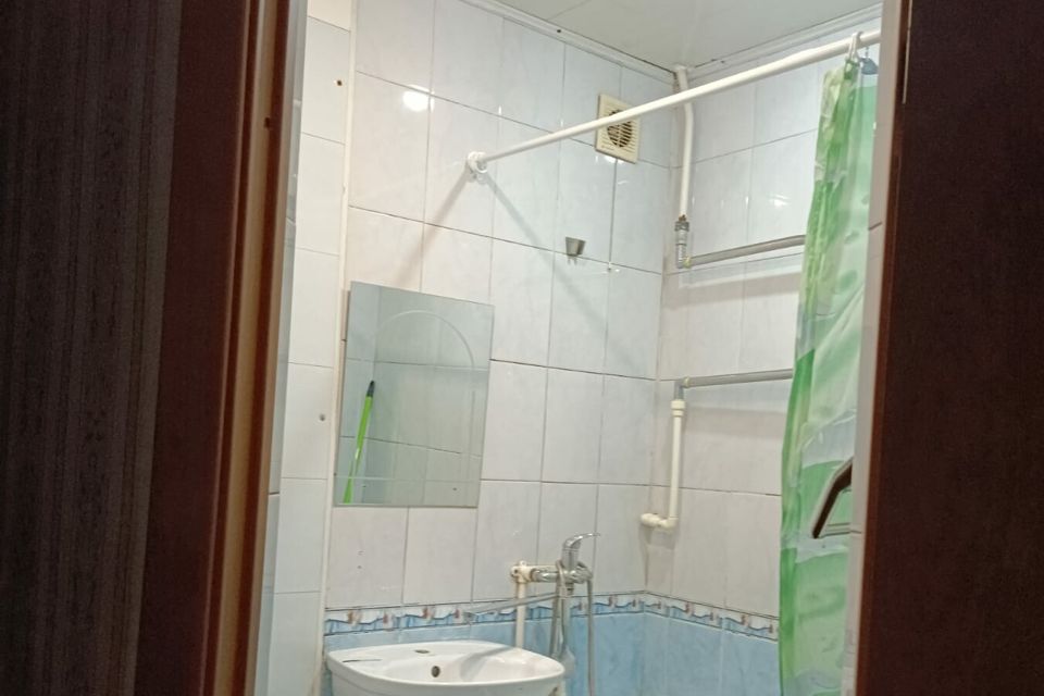 Продаётся 3-комнатная квартира, 42 м²
