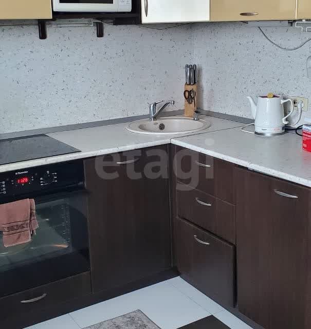Продаётся 2-комнатная квартира, 52.5 м²