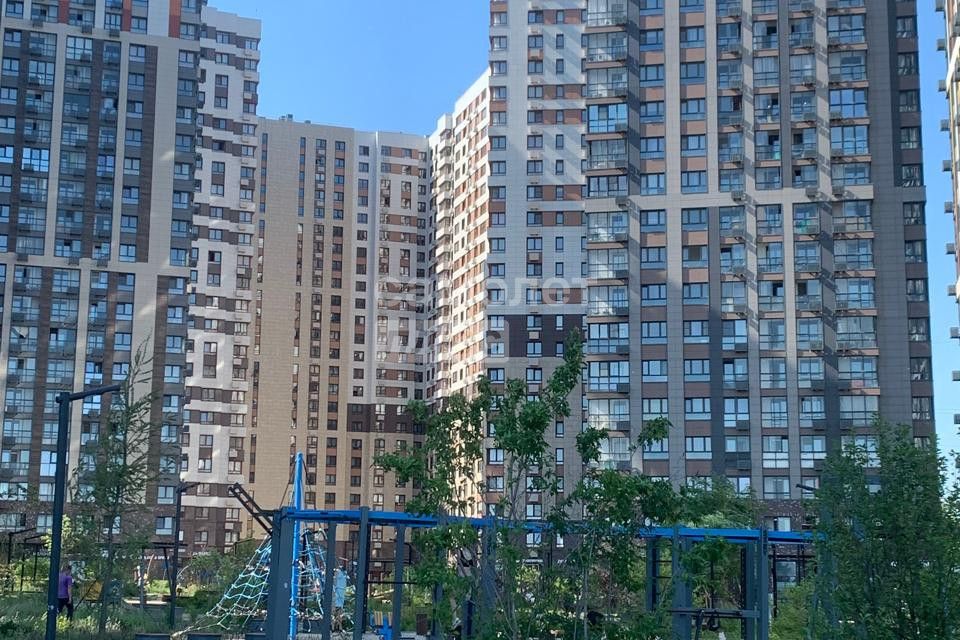 Продаётся 1-комнатная квартира, 37.7 м²