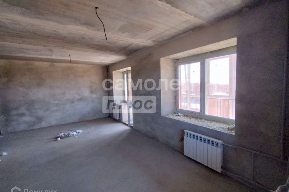 Продаётся 2-комнатная квартира, 65.7 м²