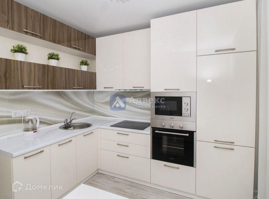 Продаётся 1-комнатная квартира, 39.5 м²