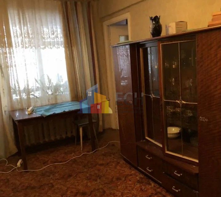 Продаётся 3-комнатная квартира, 57.9 м²