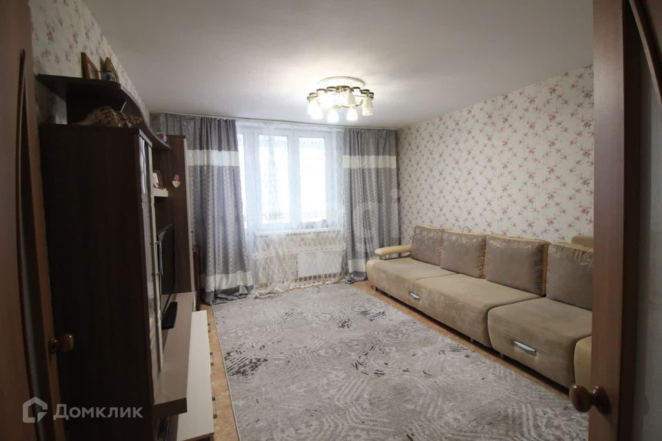 Продаётся 2-комнатная квартира, 65 м²