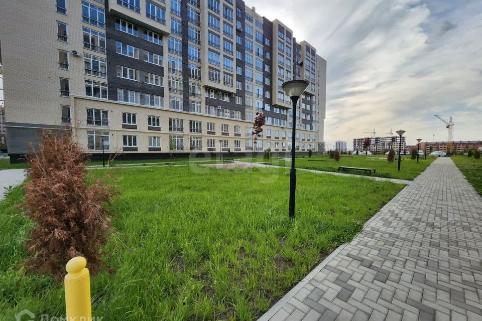 Продаётся 1-комнатная квартира, 42.9 м²