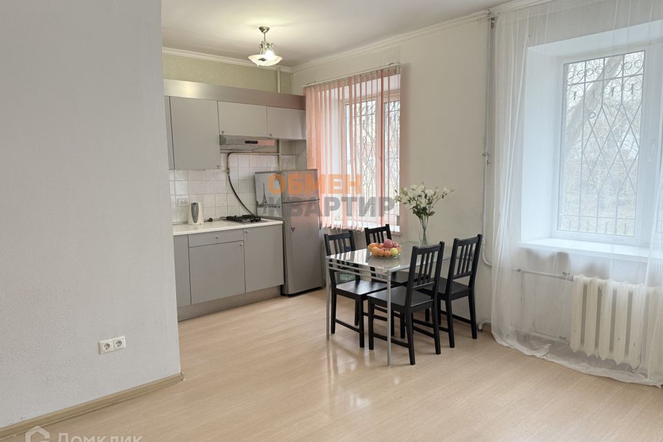 Продаётся 2-комнатная квартира, 41.5 м²