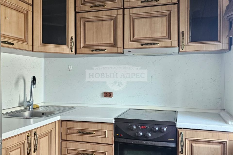 Продаётся 3-комнатная квартира, 59.3 м²