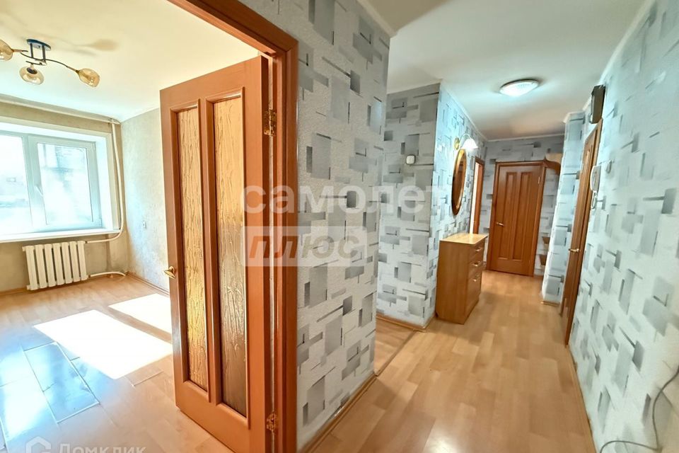 Сдаётся 3-комнатная квартира, 54.6 м²