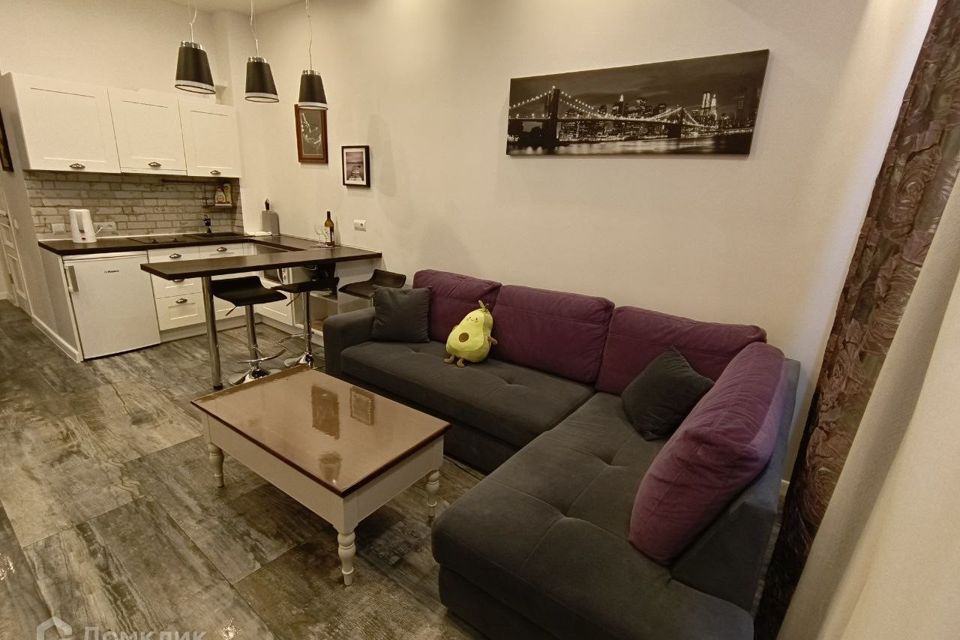 Продаётся 1-комнатная квартира, 37 м²