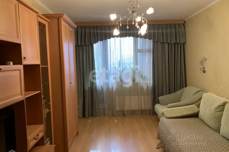 Продаётся 3-комнатная квартира, 72.2 м²