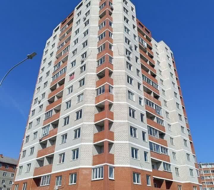 Продаётся 1-комнатная квартира, 55 м²