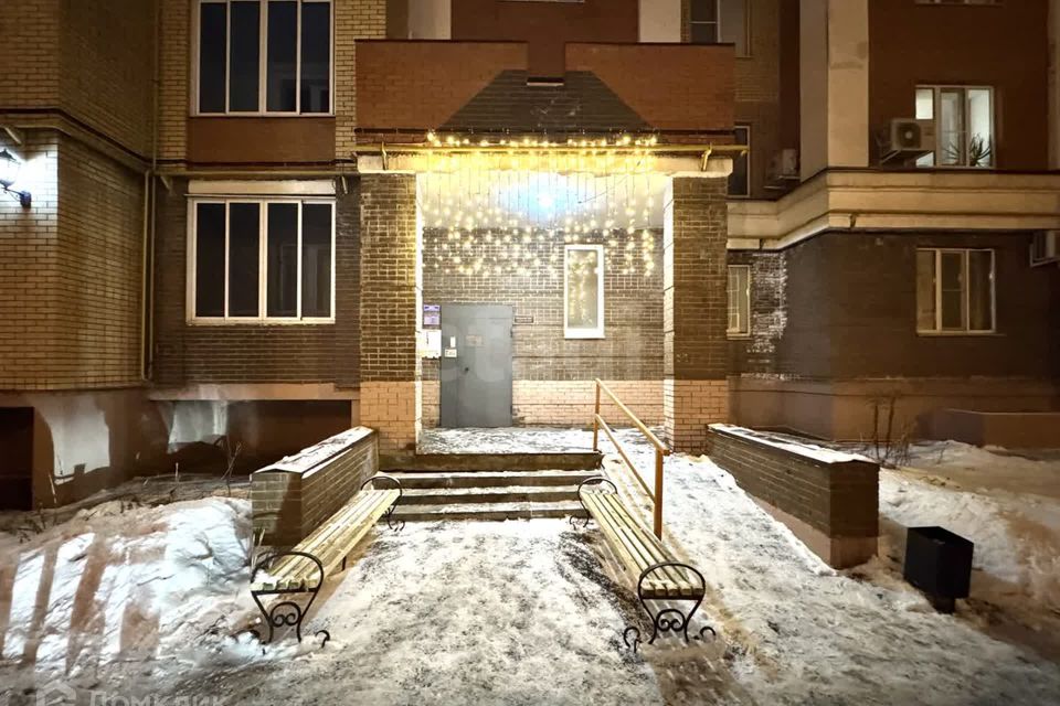 Продаётся 2-комнатная квартира, 77.4 м²