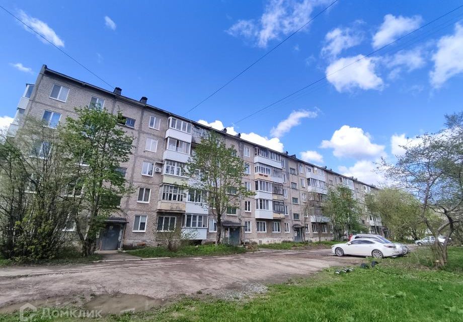 Продаётся 4-комнатная квартира, 72 м²