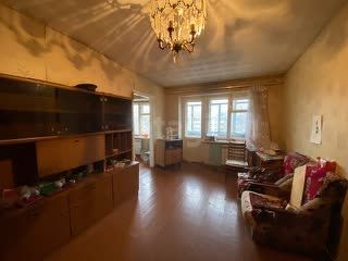 Продаётся 3-комнатная квартира, 53.9 м²