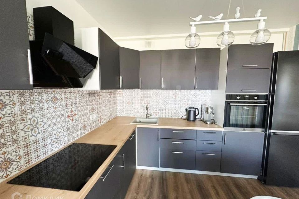 Продаётся 3-комнатная квартира, 65.4 м²