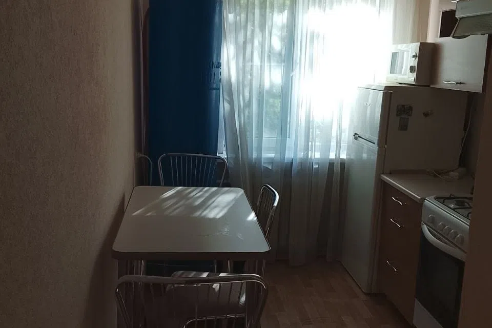 Сдаётся 1-комнатная квартира, 30 м²