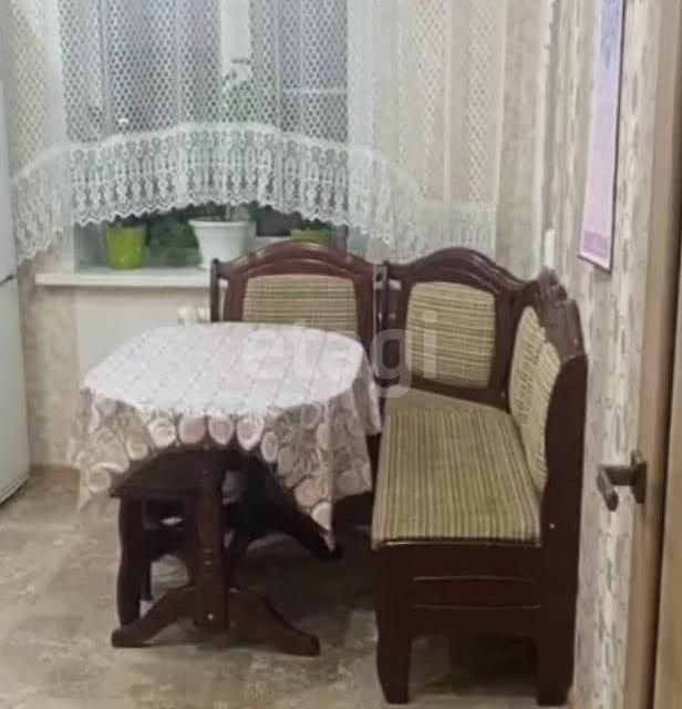 Продаётся 3-комнатная квартира, 62.2 м²