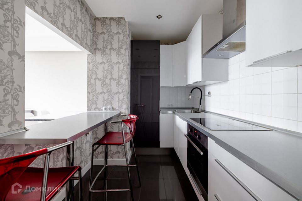 Продаётся 1-комнатная квартира, 45.8 м²