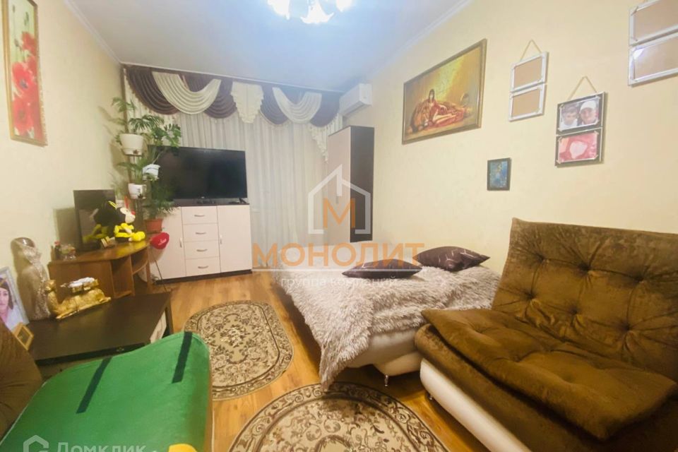 Продаётся 1-комнатная квартира, 48 м²