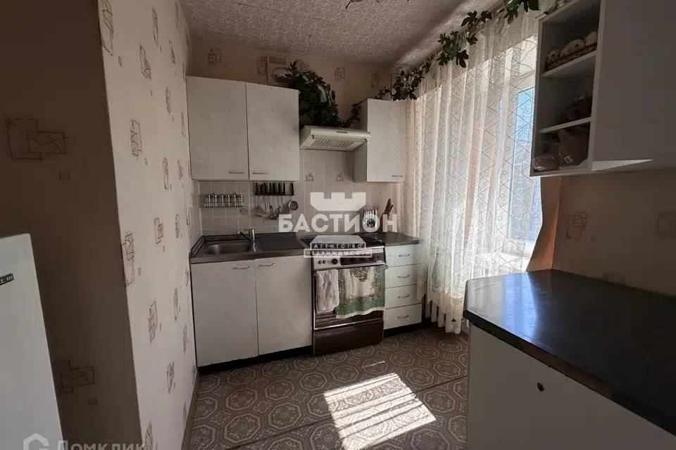 Продаётся 3-комнатная квартира, 50.3 м²