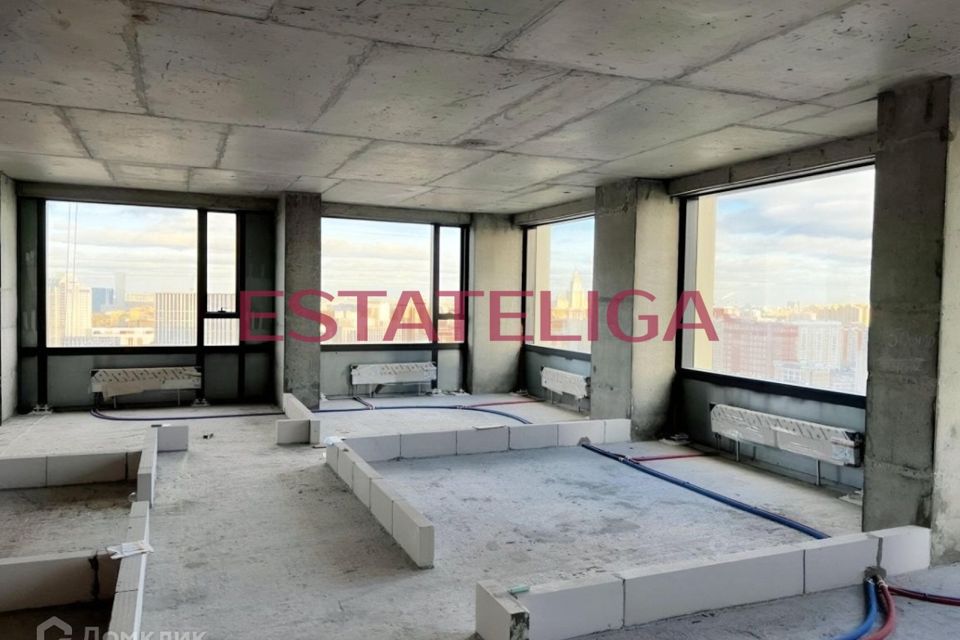 Продаётся студия, 85 м²